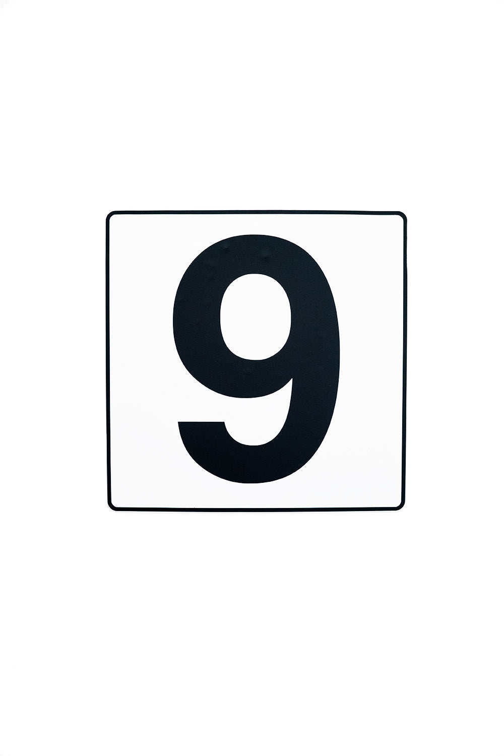 Door Number Thin Border - Magnetic